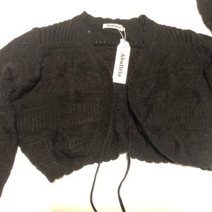 NWT cropped cardigan